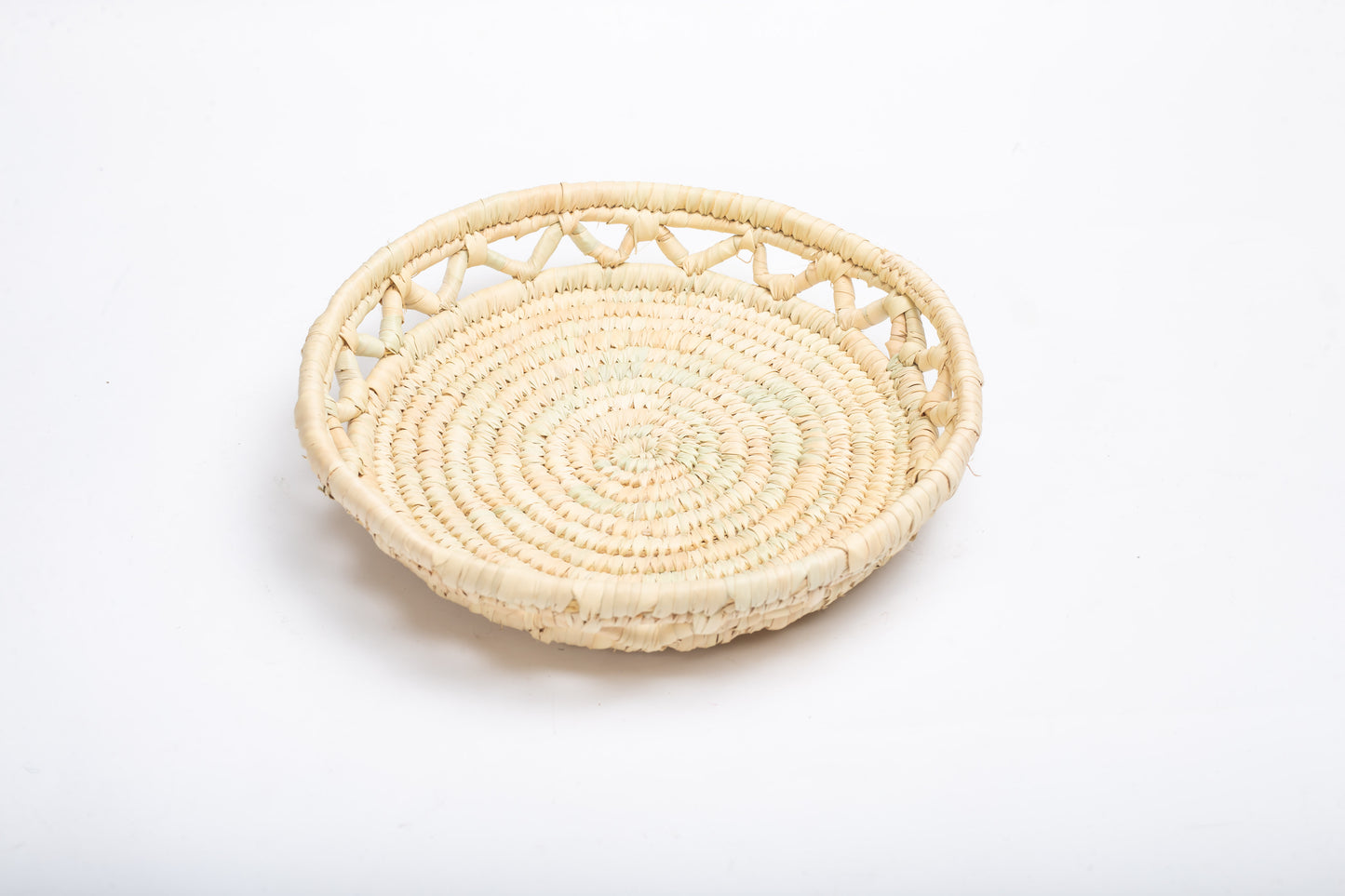 wicker plate fair trade handwoven in egypt