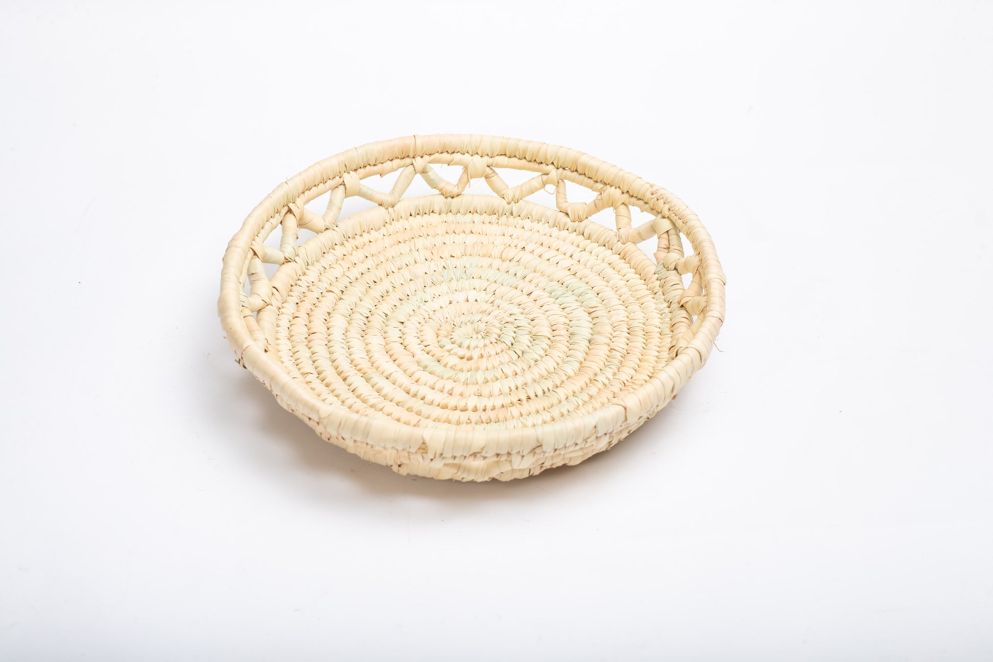 wicker plate fair trade handwoven in egypt